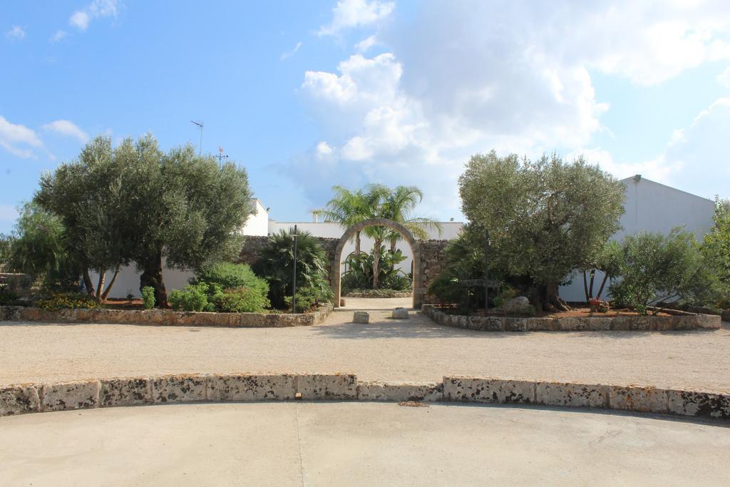 Azienda Agrituristica Masseria La Verna Patù Εξωτερικό φωτογραφία