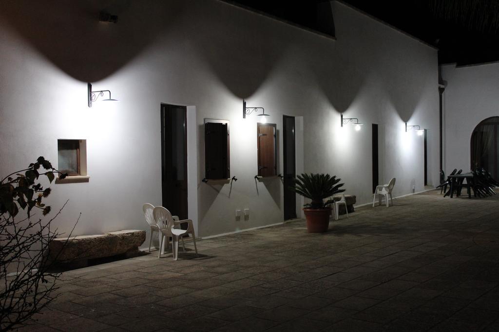 Azienda Agrituristica Masseria La Verna Patù Εξωτερικό φωτογραφία